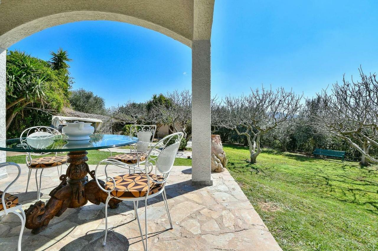 Light-Filled Home With Garden Near Beach Anavyssos Dış mekan fotoğraf